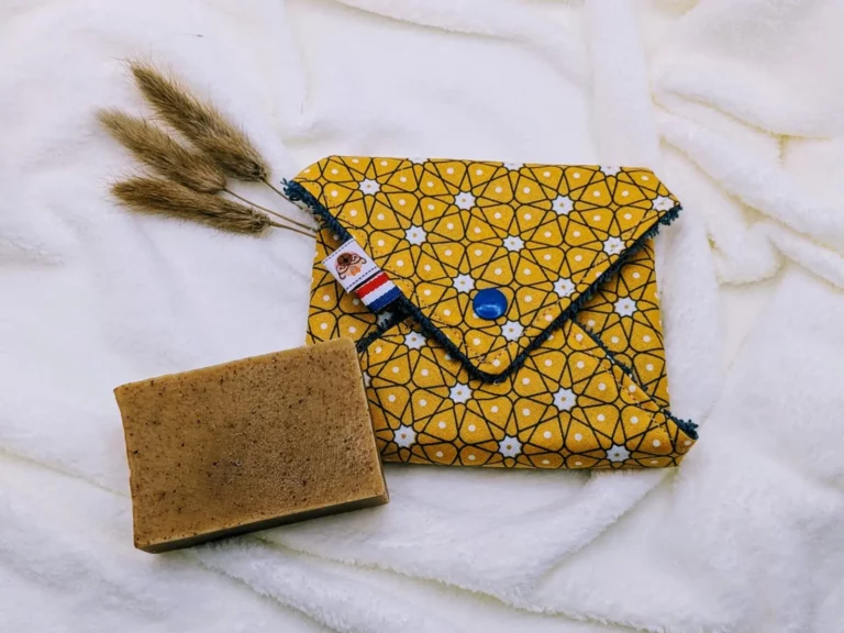 pochette kimono fleurs